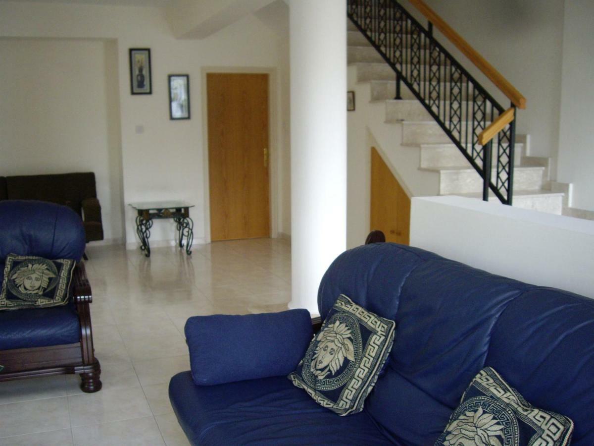 Frangipani Villa 파포스 외부 사진